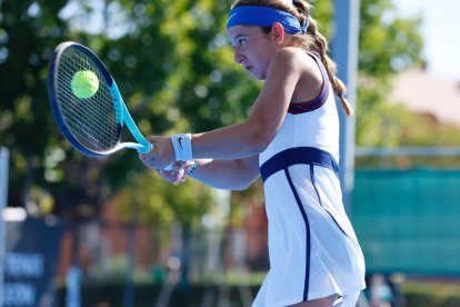 Torneo internacional de Tenis femenino WTA. Bahía Sánchez-Marín vs. Elisabeth Jurna. Joaquín Rivas / Photogenic.