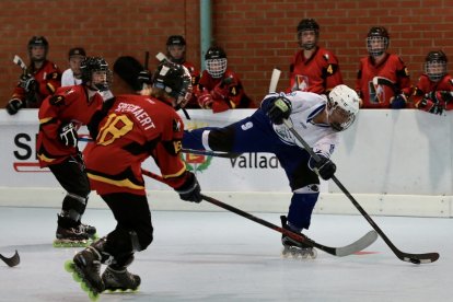 Finlandia-Bélgica en sénior femenina. / M. ÁLVAREZ