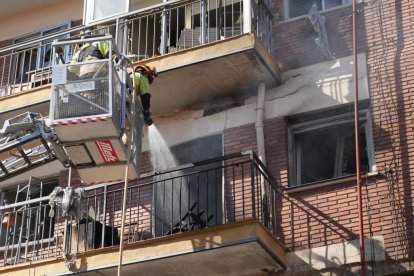Explosión calle Goya de Valladolid .-J.M. LOSTAU