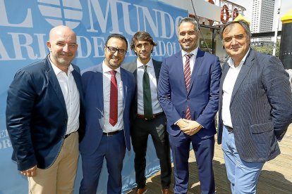 Carlos Muñoz, Antonio Robles (NH),Miguel Lijó, Héctor Montes, José Basterra.