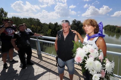 V desfile motero y ofrenda floral por los caídos en accidente de moto en el Puente de la Hispanidad- PHOTOGENIC