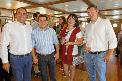 Javier Martín, Eduardo Fernández, Sara Martín y Jaime Fernández (Pluntic). J.M. LOSTAU