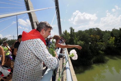V desfile motero y ofrenda floral por los caídos en accidente de moto en el Puente de la Hispanidad- PHOTOGENIC