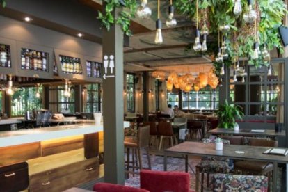 Interior del gastrobar sabores.-TRIPADVISOR