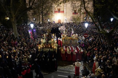 Procesión de El Encuentro de la Virgen de las Angustias y el Cristo Camino del Calvario.-ICAL