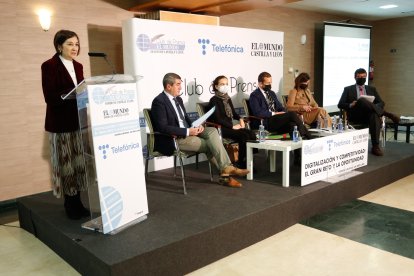 JUAN MIGUEL LOSTAU. 30/11/2021. VALLADOLID. COMUNIDAD DE CASTILLA Y LEÓN. CLUB DE PRENSA EL MUNDO DIGITALIZACIÓN Y COMPETITIVIDAD.
