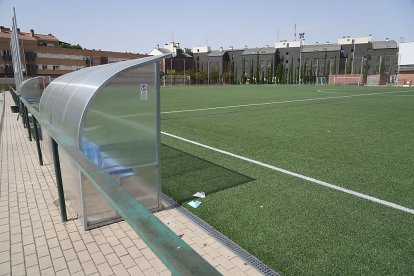 Complejo deportivo Los Cerros. J. M. LOSTAU