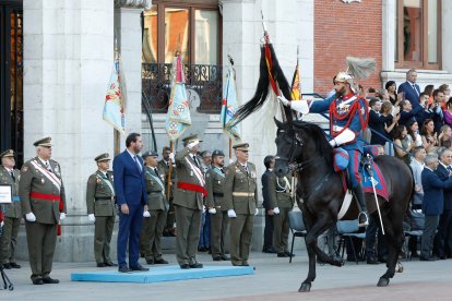JUAN MIGUEL LOSTAU. 25/07//2022. VALLADOLID. COMUNIDAD DE CASTILLA Y LEÓN. PLAZA MAYOR. PARADA MILITAR CON MOTIVO DE LA CELEBRACIÓN DE LA FESTIVIDAD DEL APÓSTOL SANTIAGO.