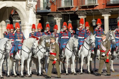 JUAN MIGUEL LOSTAU. 25/07//2022. VALLADOLID. COMUNIDAD DE CASTILLA Y LEÓN. PLAZA MAYOR. PARADA MILITAR CON MOTIVO DE LA CELEBRACIÓN DE LA FESTIVIDAD DEL APÓSTOL SANTIAGO.