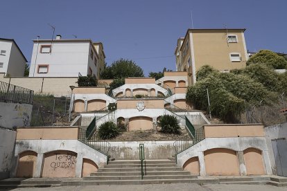 Calle de la Veleta, también conocida como Los 100 Escalones. J. M. LOSTAU