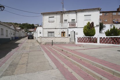 Calle de la Verdad. J. M. LOSTAU