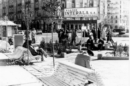 Jardines de la Plaza Zorrilla. -ARCHIVO MUNICIPAL VALLADOLID