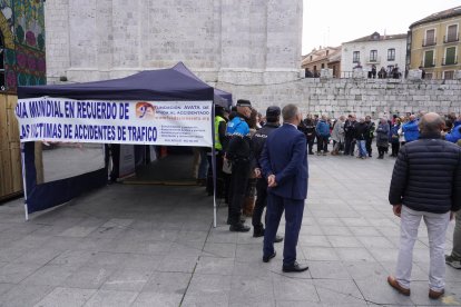 Conmemoración del Día Mundial en Recuerdo de las Víctimas de Accidentes de Tráfico en Valladolid - ICAL