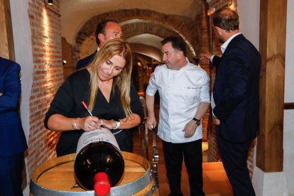 Berasategui estrena  su gastrobodega en Valladolid. J. M. LOSTAU