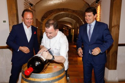 Berasategui estrena  su gastrobodega en Valladolid. J. M. LOSTAU
