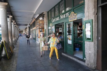 Plaza Mayor en la actualidad. -J.M. LOSTAU
