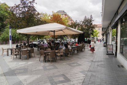 Plaza de Poniente en Valladolid. -J.M. LOSTAU
