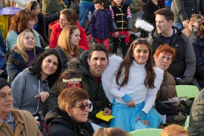 Desfile de disfraces en el Centro Cívico Canal de Castilla de Valladolid. -PHOTOGENIC.