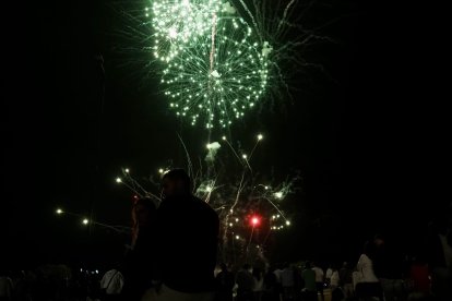 Fuegos artificiales. Martes día 6. PHOTOGENIC