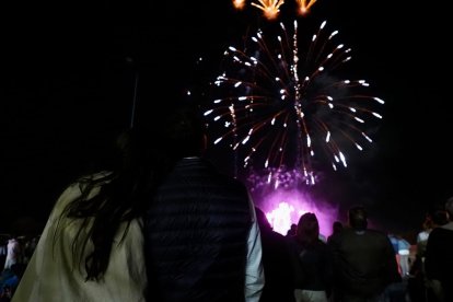 Fuegos artificiales. Martes día 6. PHOTOGENIC