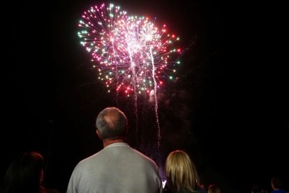 Fuegos artificiales. Martes día 6. PHOTOGENIC