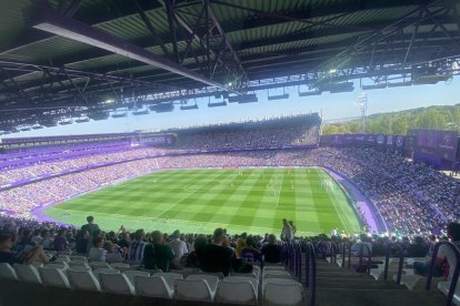 Imagen del estadio Zorrilla en el partido que jugó el Real Valladolid ante el Betis, récord de esta temporada con 22.561 espectadores. / G. VELASCO
