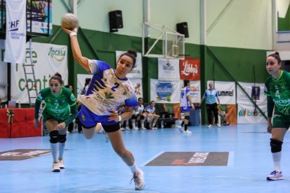 Partido entre Rocasa y Caja Rural Aula. / LOF