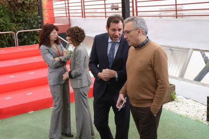 Reunión de la nueva Comisión Ejecutiva Federal del PSOE. -ICAL