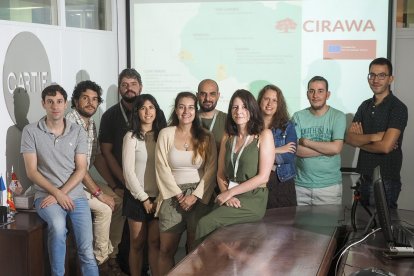 Equipo del proyecto CIRAWA que están realizando en Ghana, Kenia, Cabo Verde y Senegal. Silvia Gómez, jefa del proyecto CIRAWA. Equipo del proyecto CIRAWA.-M. Á. SANTOS | PHOTOGENIC