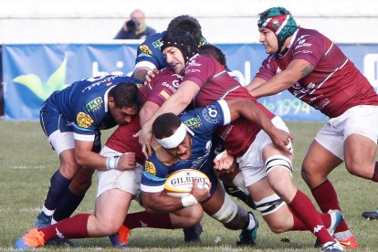 Supercopa de España entre VRAC Quesos Entrepinares y Alcobendas. / LOSTAU