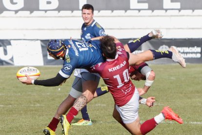 Supercopa de España entre VRAC Quesos Entrepinares y Alcobendas. / LOSTAU