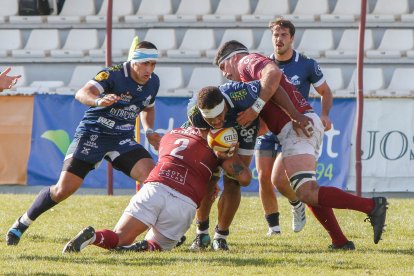 Supercopa de España entre VRAC Quesos Entrepinares y Alcobendas. / LOSTAU