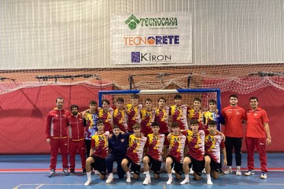 Preselección cadete masculina de Castilla y León. / EM