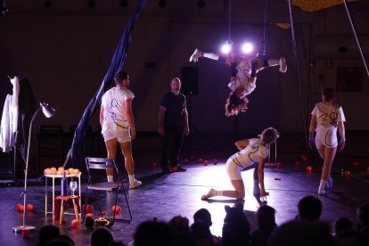 Circo contemporáneo 'Tiempo al viento'.- PHOTOGENIC