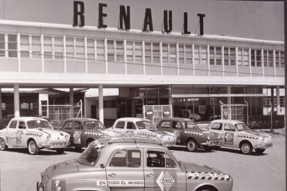 Fotografías de la historia de Renault en Valladolid.- RENAULT