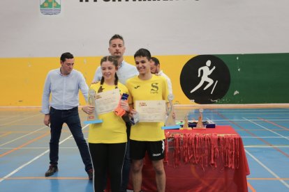 Clausura de la competición de bádminton en Tordesillas. / E. M.