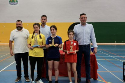 Clausura de la competición de bádminton en Tordesillas. / E. M.