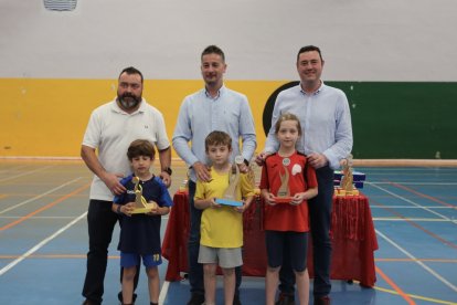 Clausura de la competición de bádminton en Tordesillas. / E. M.