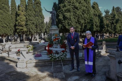 El cementerio de El Carmen en el Día de Todos los Santos. - LOSTAU