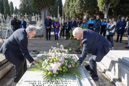 El cementerio de El Carmen en el Día de Todos los Santos. - LOSTAU