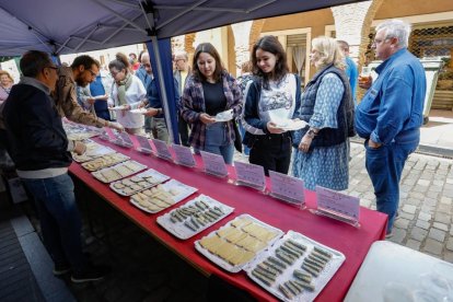 Feria del queso en Villalón de Campos. J.M. Lostau