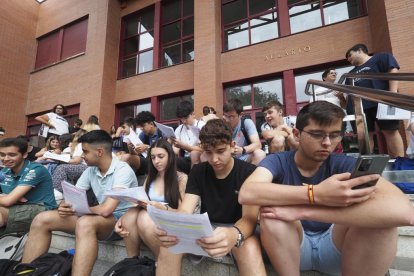 Segunda convocatoria de la EBAU en el aulario de Valladolid.- PHOTOGENIC