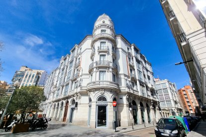 El piso más caro de Valladolid en el nº 2 de la Acera de Recoletos, 'Casa Mantilla'.- PHOTOGENIC