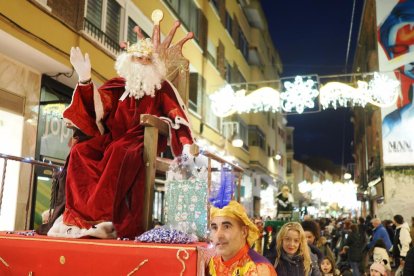 Cabalgata de Reyes de la Calle Mantería. -PHOTOGENIC