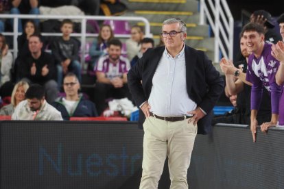 UEMC Real Valladolid Baloncesto-Amics Castelló. / PHOTOGENIC