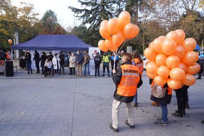 Homenaje a las víctimas de accidentes de tráfico en Valladolid. | ICAL