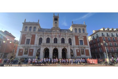 'Bicifestación' en defensa de la movilidad sostenible en Valladolid. -ECOLOGISTAS EN ACCIÓN