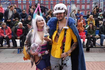 Desfile de cosplay en la Plaza Mayor de Valladolid por el Salón del Cómic y Manga XVII. -J.M. LOSTAU