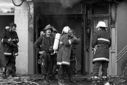 Incendio en la discoteca Siete Siete de Valladolid el 6 de octubre de 1996. J. M. LOSTAU