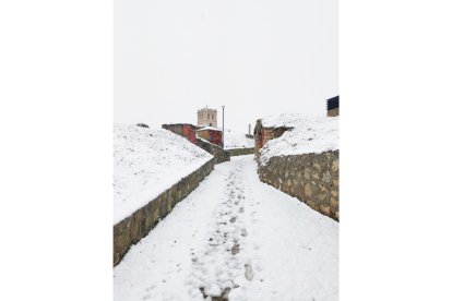 Nevada en el municipio de Mucientes.- E. M.